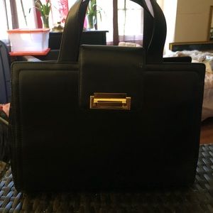 Used handbag Adrienne Vittadini Classic Black